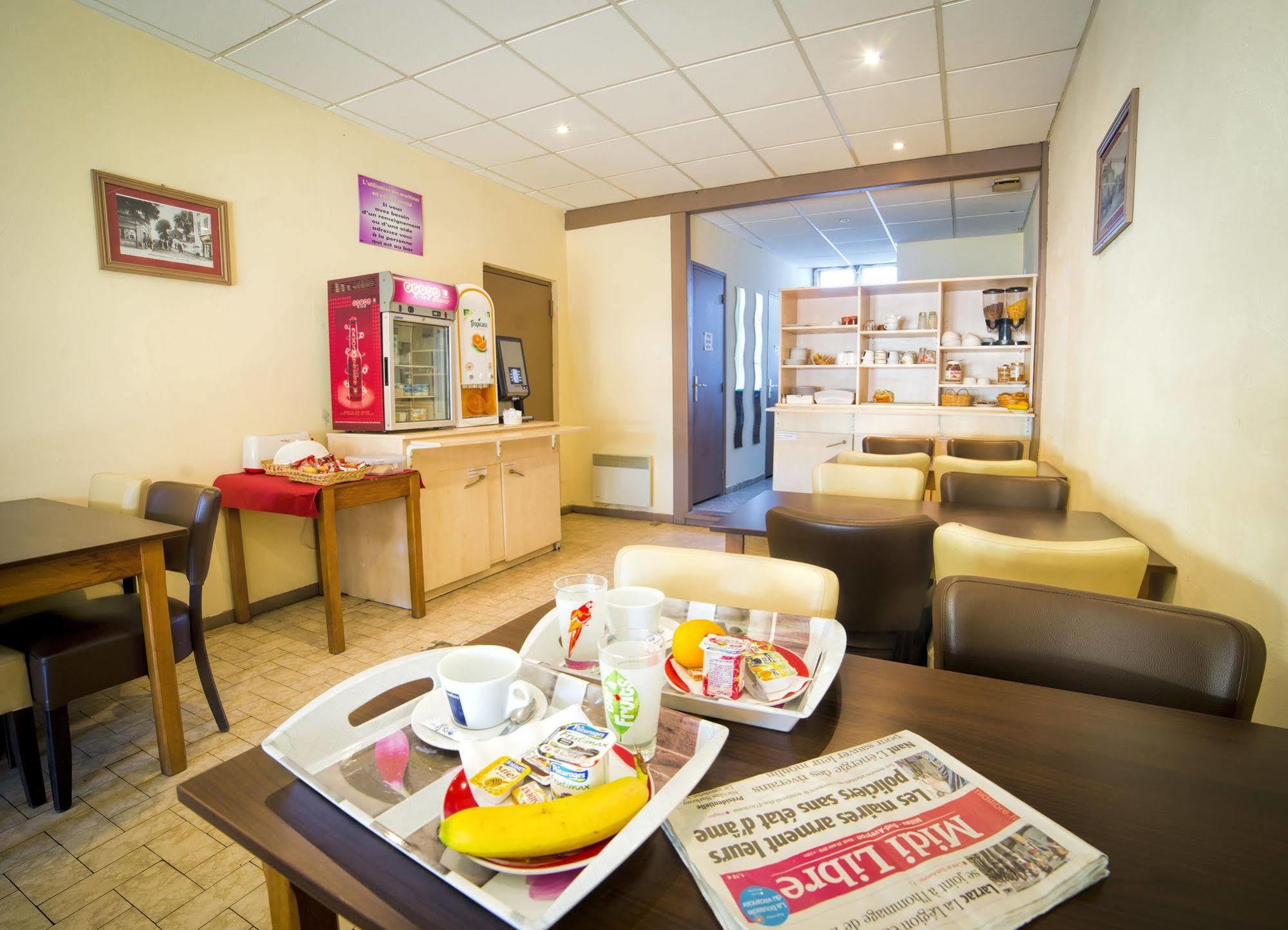 Hotel De La Gare Sévérac-le-Château Esterno foto