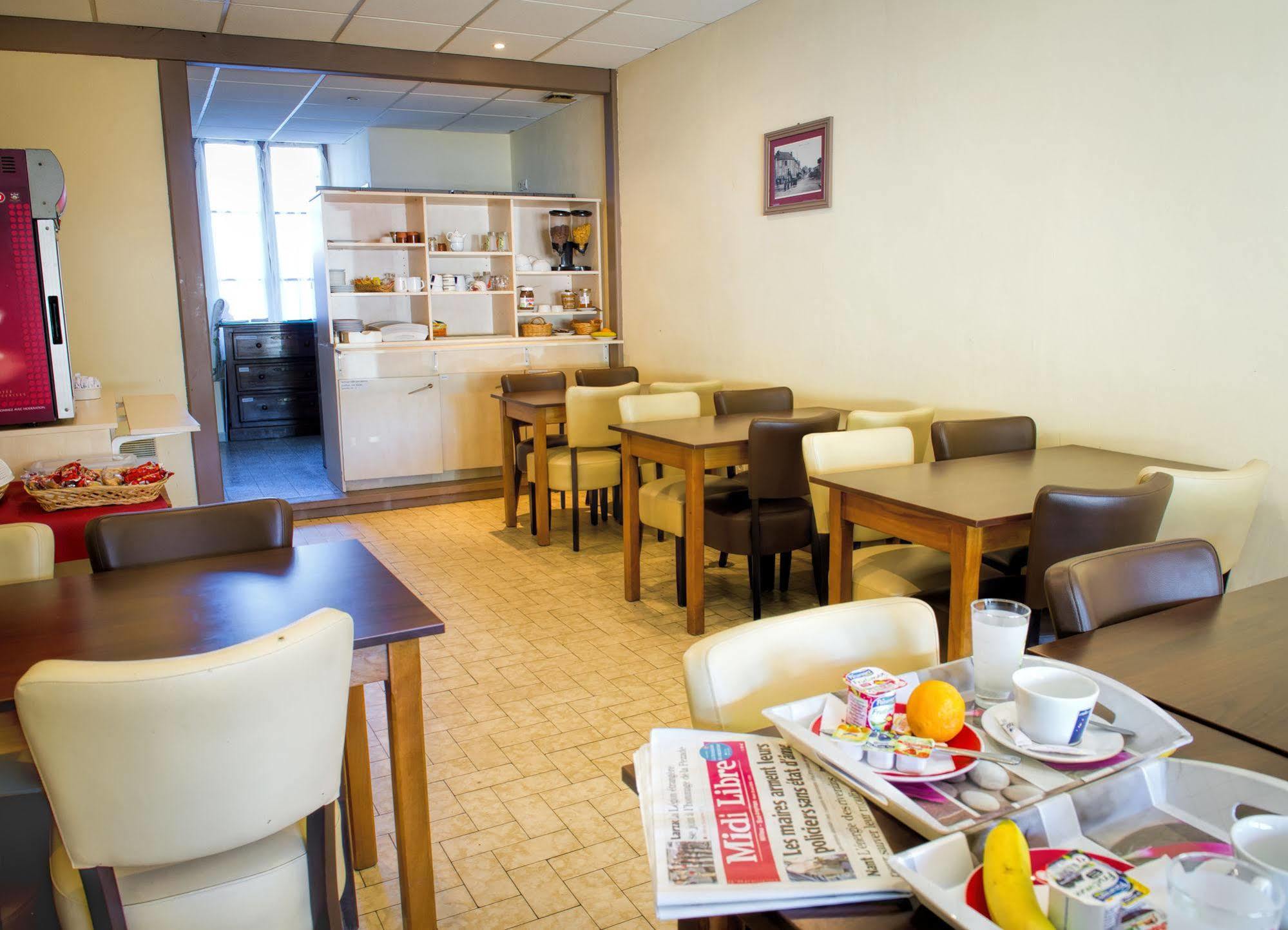 Hotel De La Gare Sévérac-le-Château Esterno foto